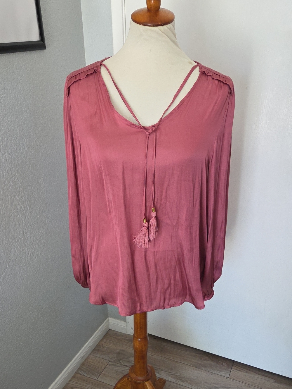 Philosophy Rose Pink Tassel Peasant Blouse Large